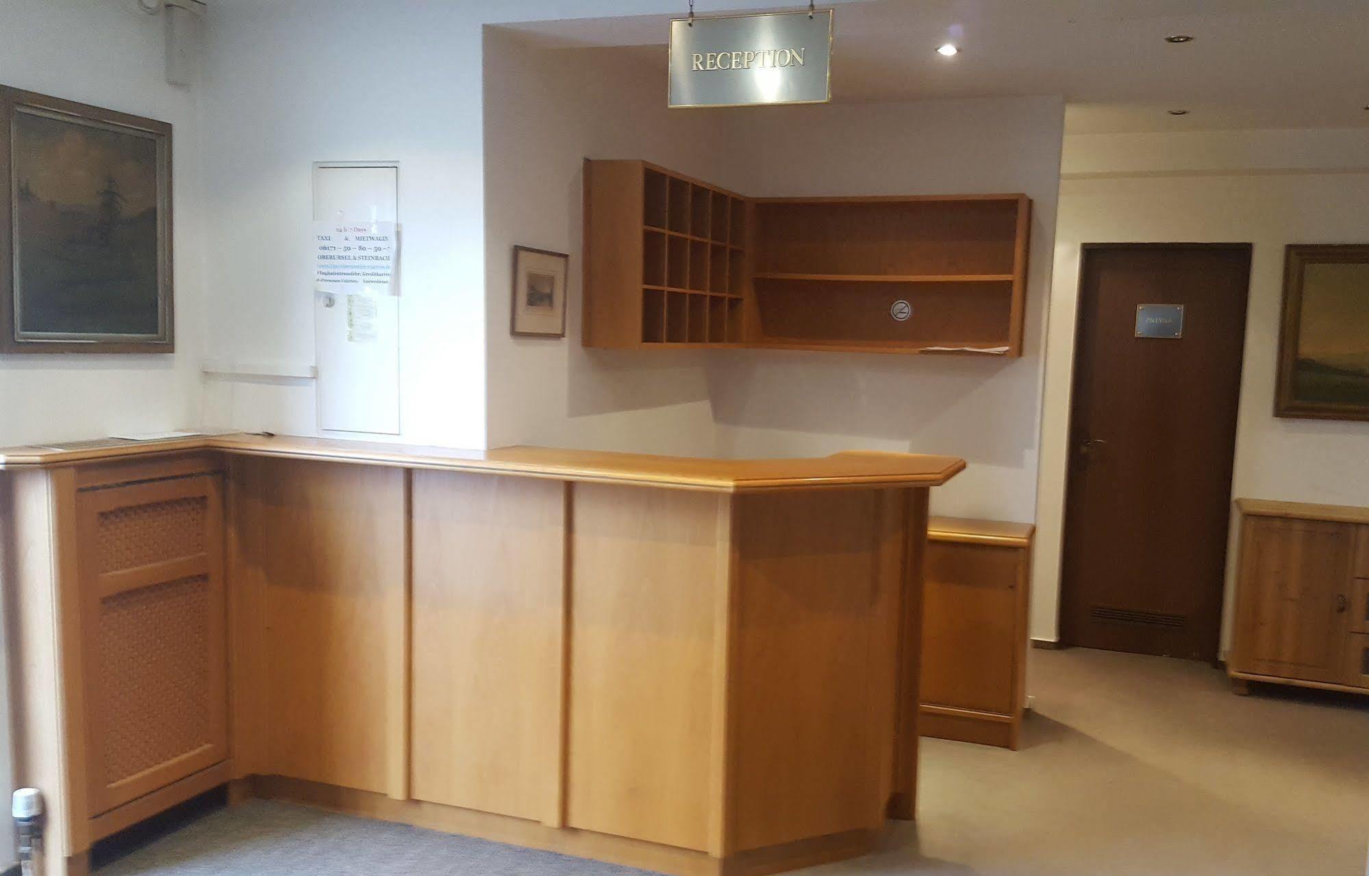 Hotel Alt Steinbach 스테인바크앰투너스 외부 사진